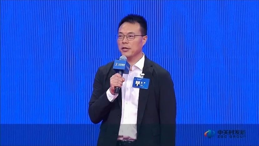 华大集团执行董事、华大生命科学研究院院长徐讯发言.jpg
